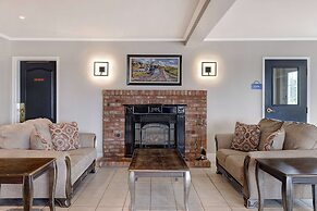 Days Inn by Wyndham Edmundston