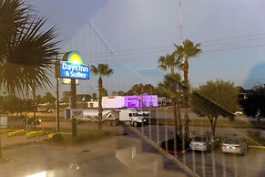 Days Inn & Suites by Wyndham Houston North/Aldine