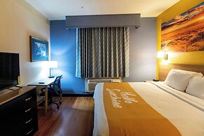 Days Inn & Suites by Wyndham Houston North/Aldine