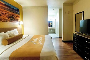 Days Inn & Suites by Wyndham Houston North/Aldine