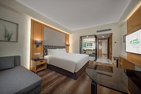 Holiday Inn Beijing Chang An West by IHG
