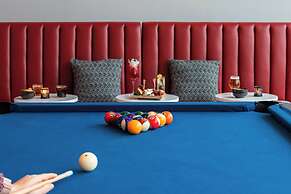 First Hotel Planetstaden - Dinner included