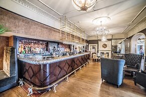 Hardwick Hall Hotel
