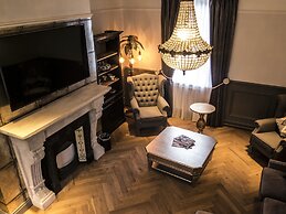Hardwick Hall Hotel