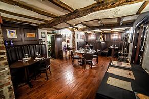 Hardwick Hall Hotel