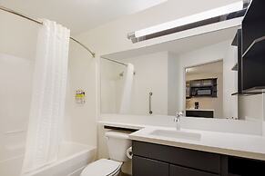 Candlewood Suites Rogers / Bentonville by IHG