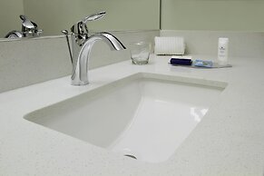 Candlewood Suites Rogers / Bentonville by IHG