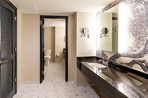 Williamsburg Lodge, Autograph Collection