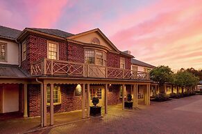 Williamsburg Lodge, Autograph Collection