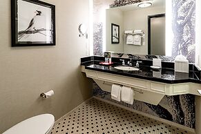 Williamsburg Lodge, Autograph Collection