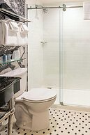 Williamsburg Lodge, Autograph Collection