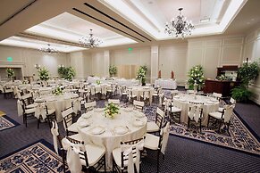 Williamsburg Lodge, Autograph Collection