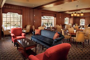 Williamsburg Lodge, Autograph Collection