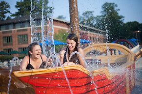 Williamsburg Woodlands Hotel & Suites, an official Colonial Williamsbu