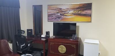 Baymont by Wyndham Montreal Airport