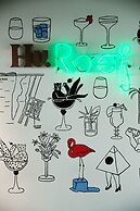Hu. Hotel