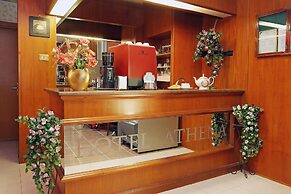 Athena Hotel