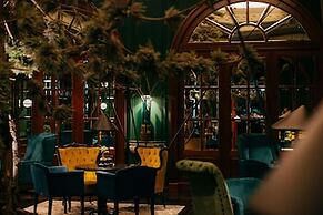 Radisson Blu Carlton Hotel, Bratislava