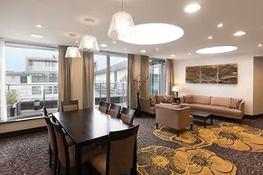 Radisson Blu Carlton Hotel, Bratislava