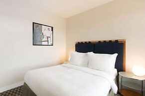 Radisson Blu Carlton Hotel, Bratislava