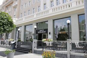 Radisson Blu Carlton Hotel, Bratislava