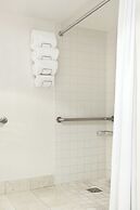 Renaissance Newark Airport Hotel