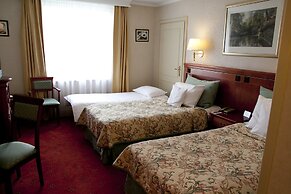 MCC Mazurkas Conference Centre & Hotel