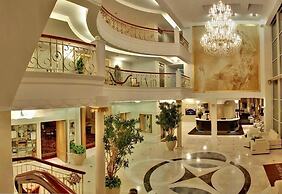 MCC Mazurkas Conference Centre & Hotel