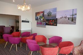 Best Western Carlton Hotel