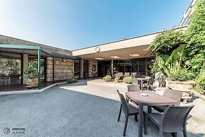 Garden Hotel