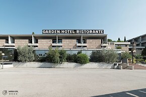 Garden Hotel