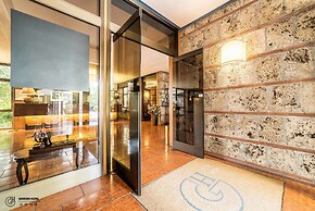 Garden Hotel