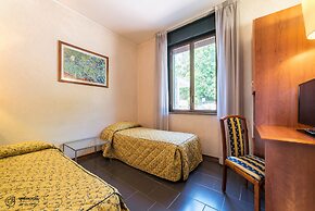 Garden Hotel