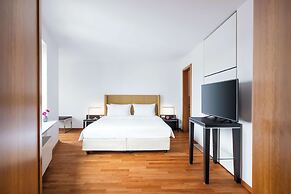 Lindner Hotel Frankfurt Main Plaza, part of JdV by Hyatt