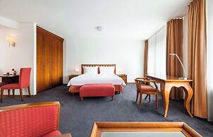 Lindner Hotel Frankfurt Main Plaza, part of JdV by Hyatt