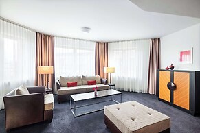 Lindner Hotel Frankfurt Main Plaza, part of JdV by Hyatt