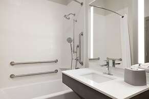 Holiday Inn Express & Suites Opelousas by IHG