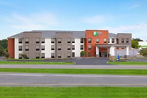 Holiday Inn Express & Suites Opelousas by IHG