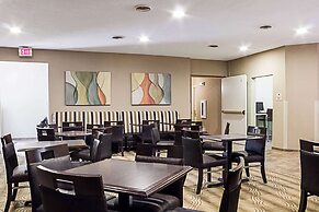 MainStay Suites Fargo - I-94 Medical Center