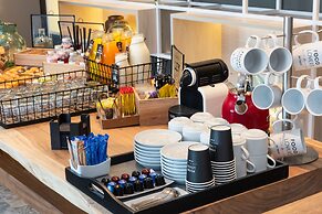 Hotel Cádiz Paseo del Mar Affiliated by Meliá