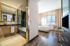 Hotel Cádiz Paseo del Mar Affiliated by Meliá