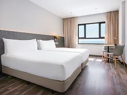 Hotel Cádiz Paseo del Mar Affiliated by Meliá