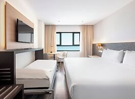 Hotel Cádiz Paseo del Mar Affiliated by Meliá