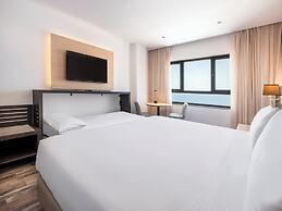 Hotel Cádiz Paseo del Mar Affiliated by Meliá