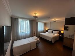 Blue Tree Premium Faria Lima