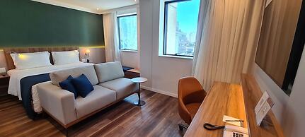 Blue Tree Premium Faria Lima