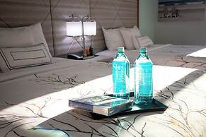 Ocean Sands Beach Boutique Inn - 1 Acre Private Beach