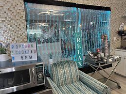 Ocean Sands Beach Boutique Inn - 1 Acre Private Beach