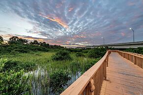 Ocean Sands Beach Boutique Inn - 1 Acre Private Beach