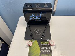 Ocean Sands Beach Boutique Inn - 1 Acre Private Beach